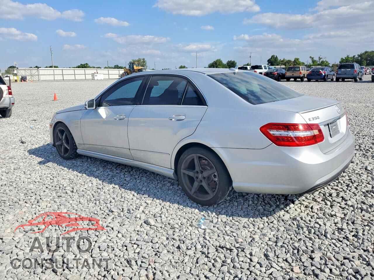 MERCEDES-BENZ E-CLASS 2011 - WDDHF8HB7BA482863