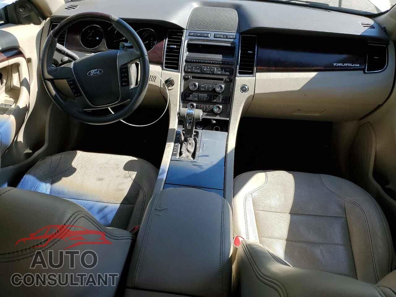 FORD TAURUS 2011 - 1FAHP2FW2BG128908