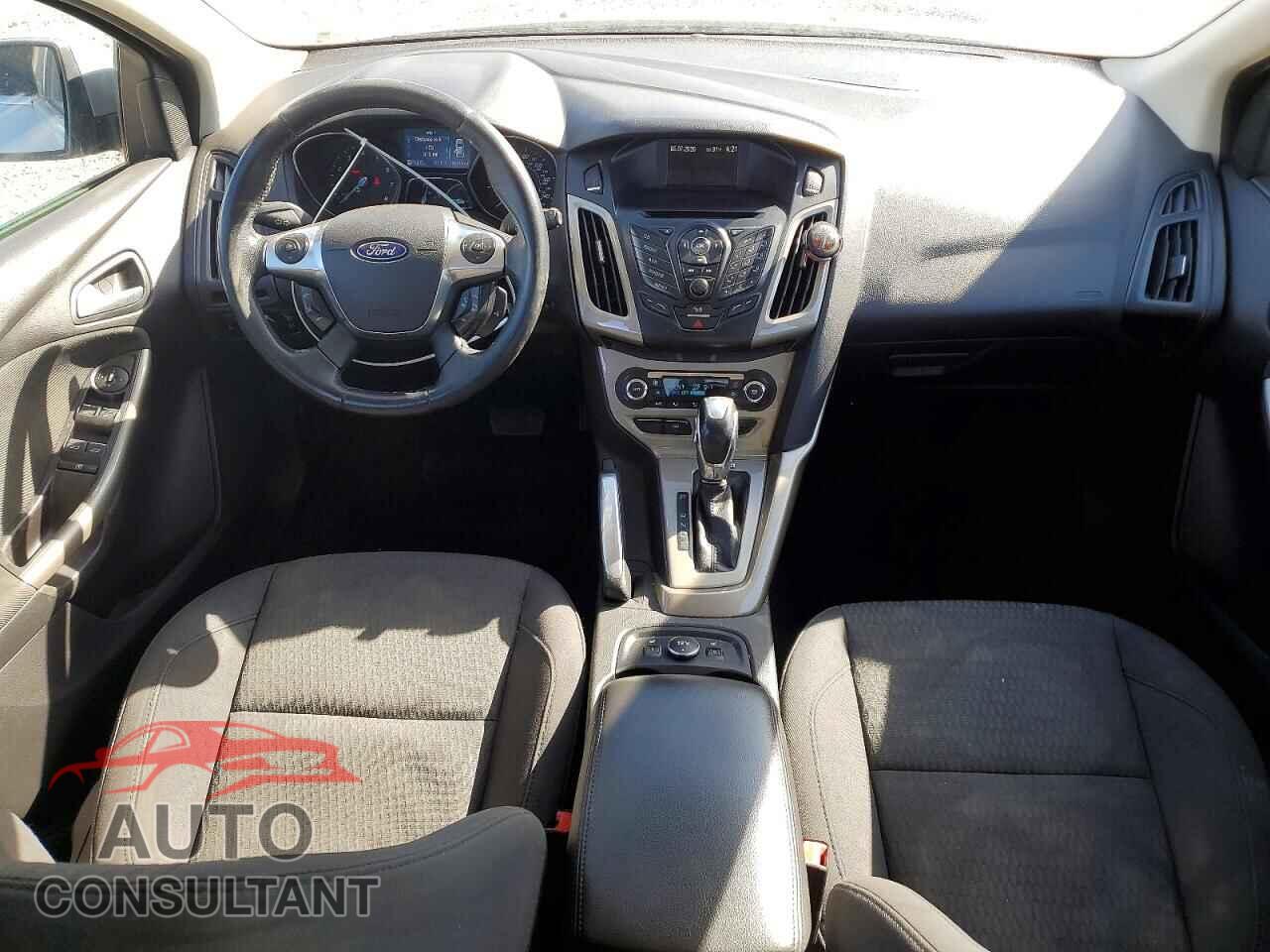 FORD FOCUS 2012 - 1FAHP3M21CL362343