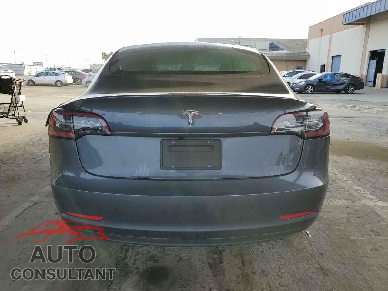 TESLA MODEL 3 2021 - 5YJ3E1EA4MF876034