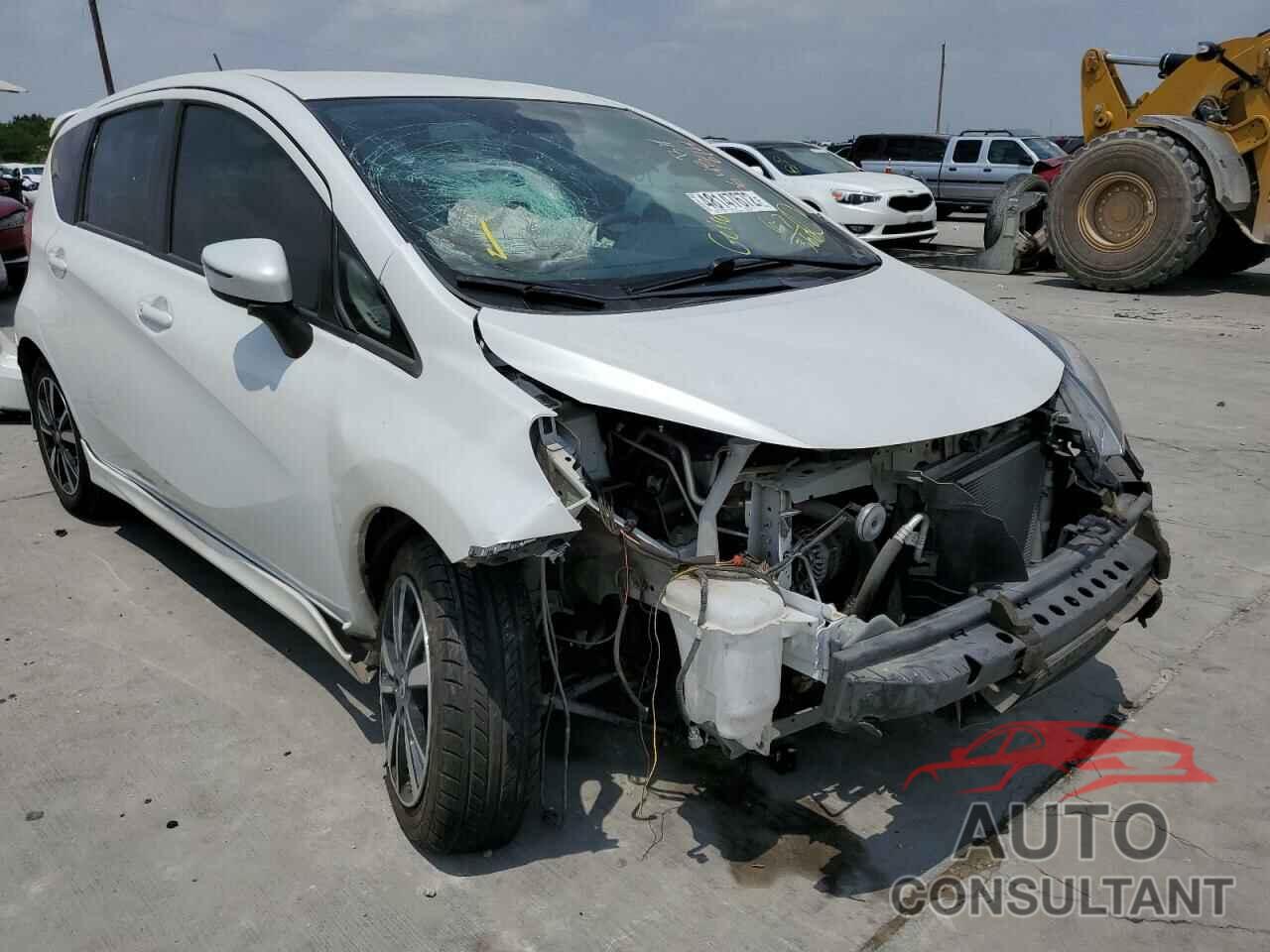 NISSAN VERSA 2018 - 3N1CE2CP5JL360648