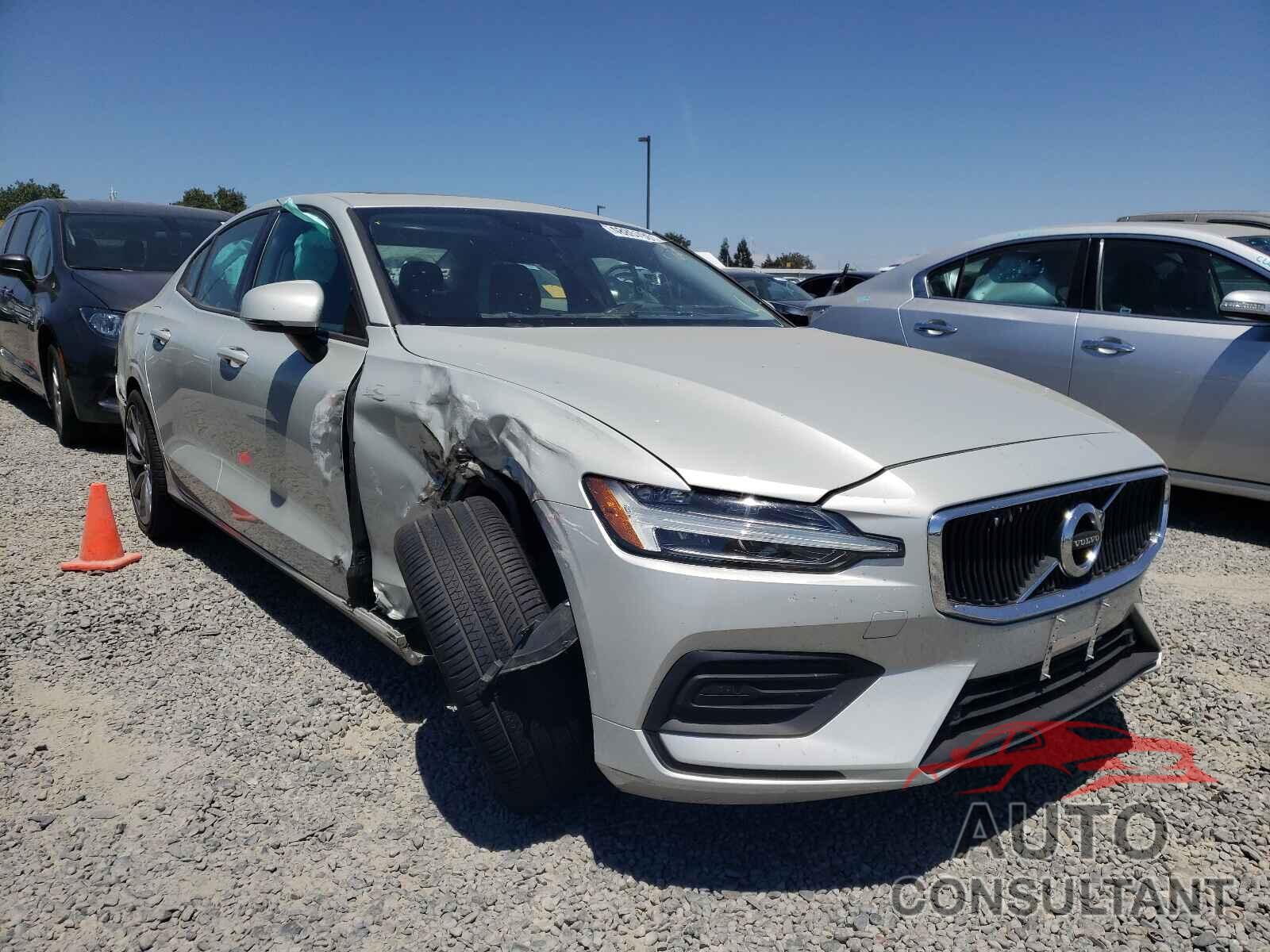 VOLVO S60 2019 - 7JR102FK0KG015280