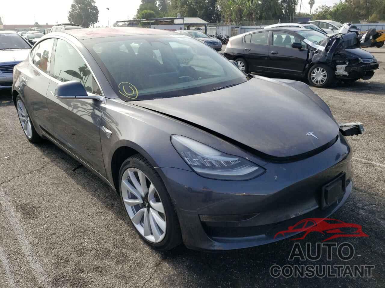 TESLA MODEL 3 2018 - 5YJ3E1EA4JF017585