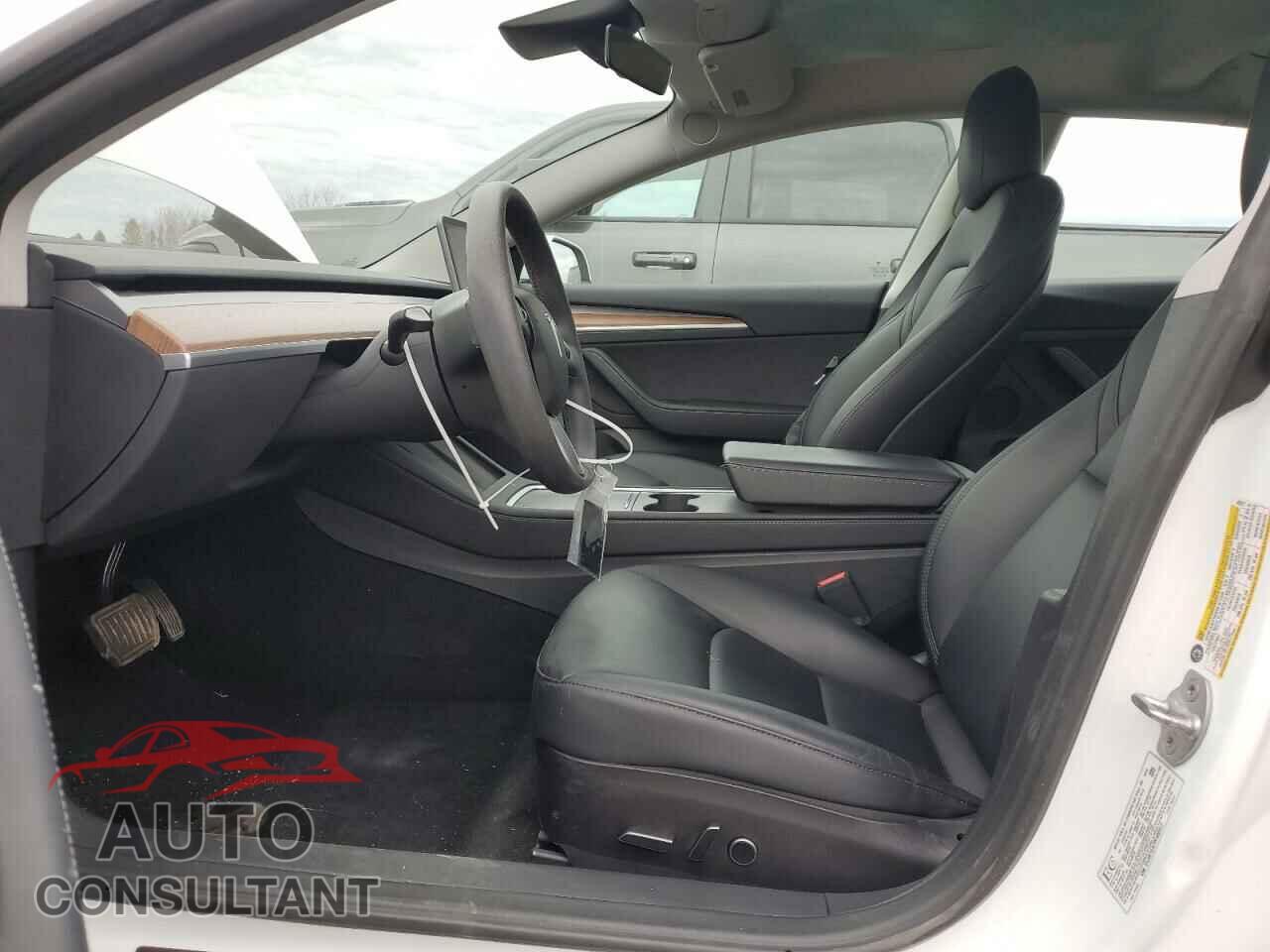 TESLA MODEL 3 2023 - 5YJ3E1EA7PF408917