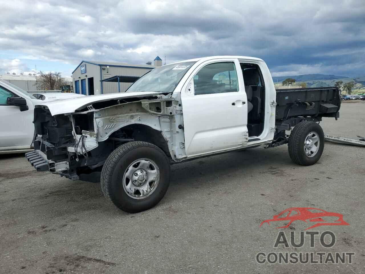 TOYOTA TACOMA 2018 - 5TFRX5GN2JX105908