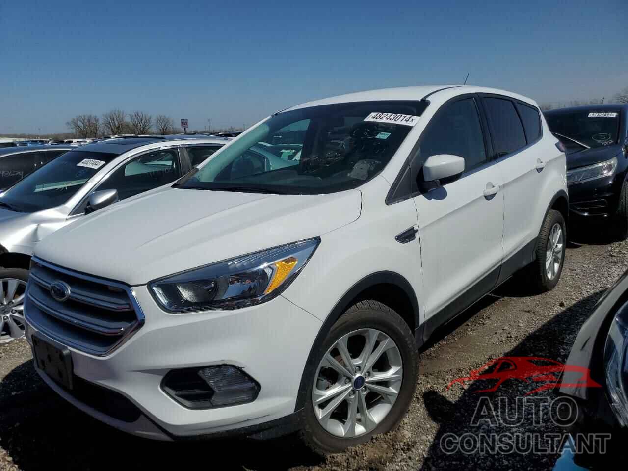 FORD ESCAPE 2017 - 1FMCU9GD3HUA51992