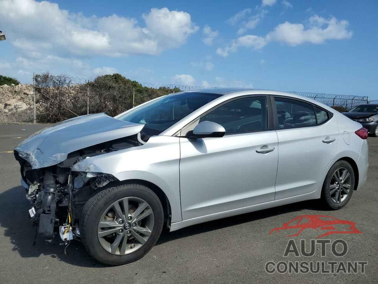 HYUNDAI ELANTRA 2018 - 5NPD84LF9JH378985