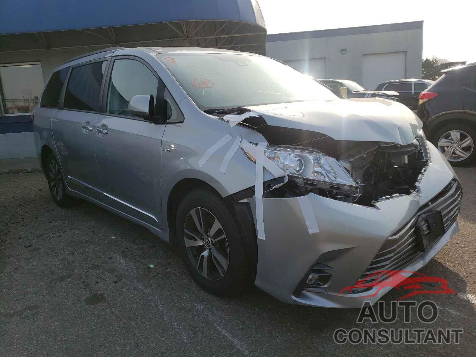 TOYOTA SIENNA 2019 - 5TDDZ3DC5KS219856