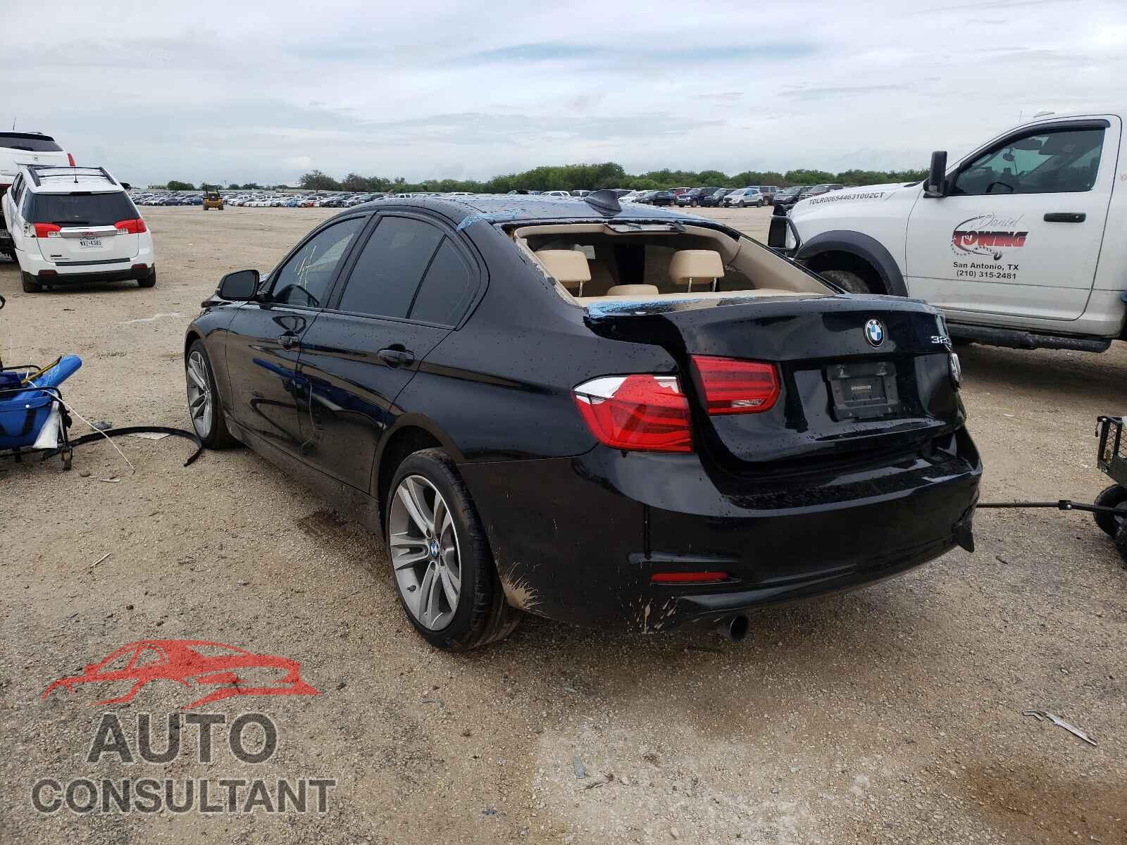 BMW 3 SERIES 2016 - WBA8E1G57GNU11501