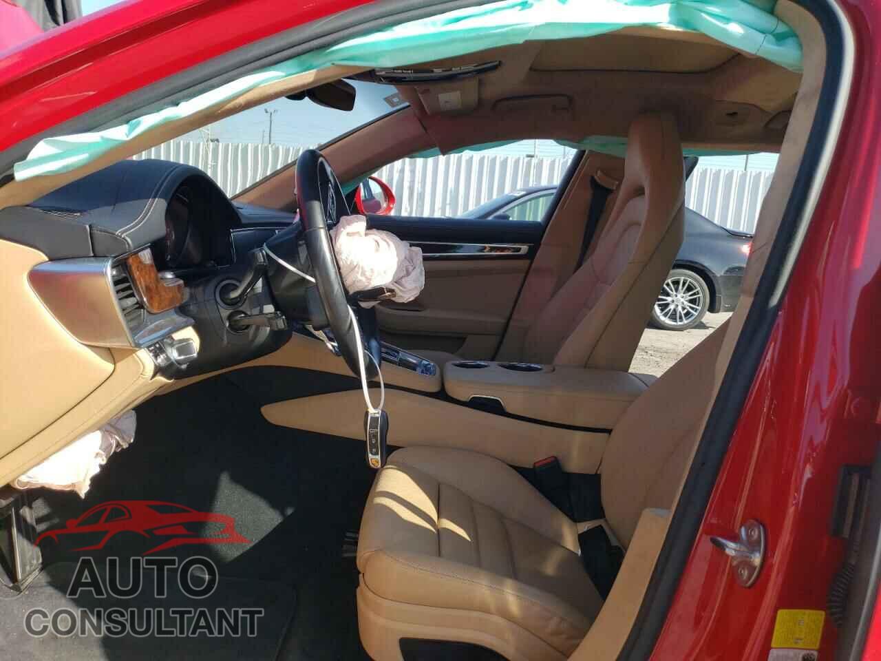 PORSCHE PANAMERA 2019 - WP0CH2A71KL196125