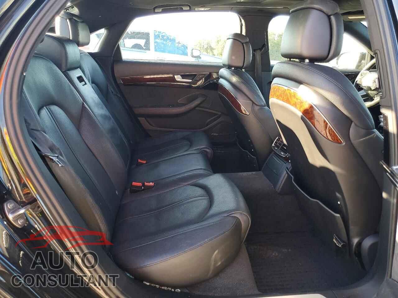 AUDI A8 2013 - WAUR2AFDXDN008744