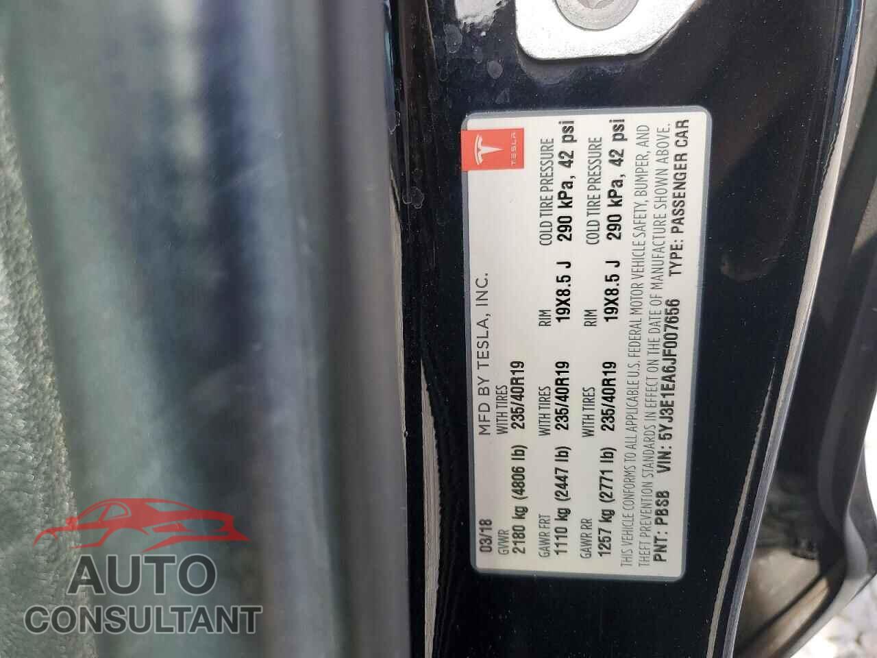 TESLA MODEL 3 2018 - 5YJ3E1EA6JF007656