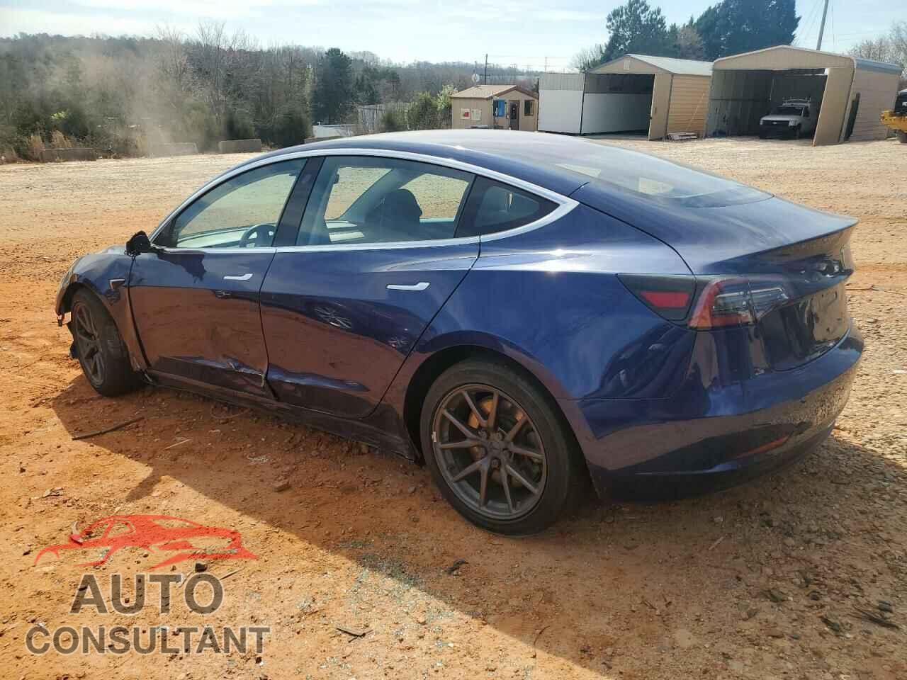 TESLA MODEL 3 2018 - 5YJ3E1EB8JF120548