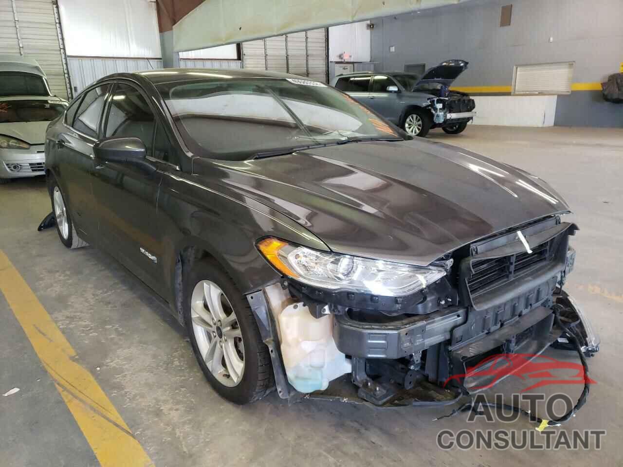 FORD FUSION 2018 - 3FA6P0LU8JR172983