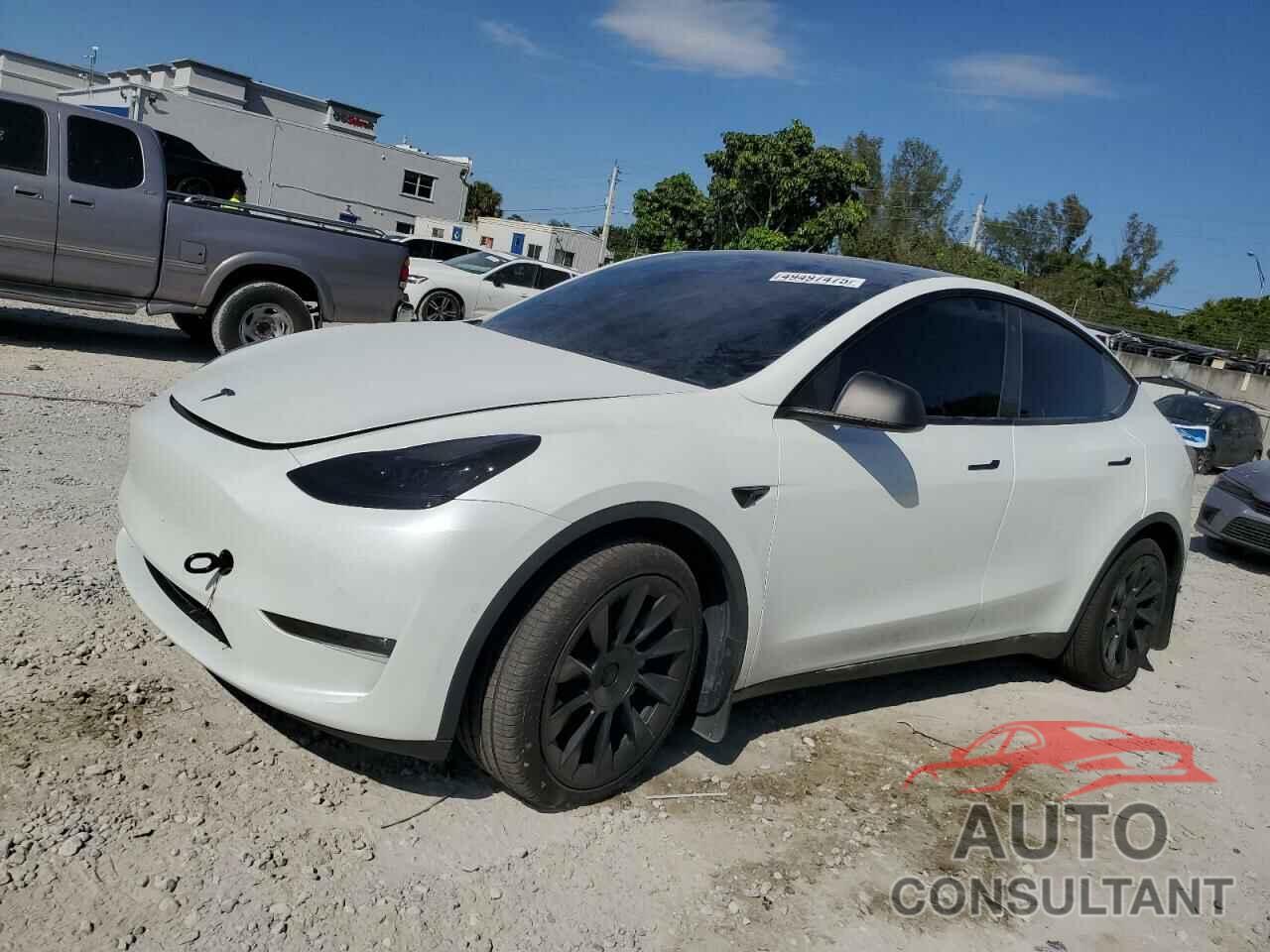 TESLA MODEL Y 2022 - 7SAYGAEE7NF348088