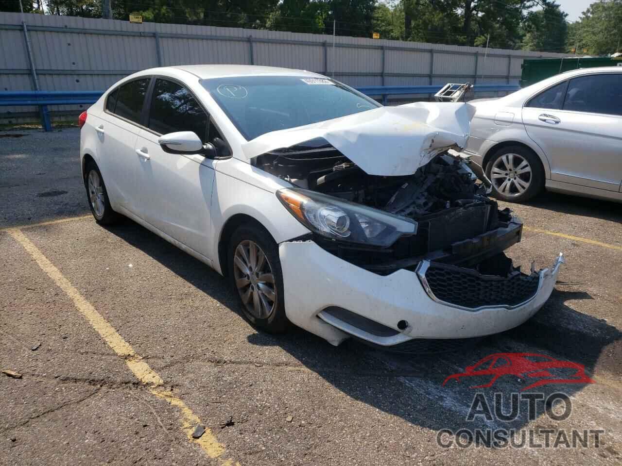 KIA FORTE 2016 - KNAFX4A6XG5470739