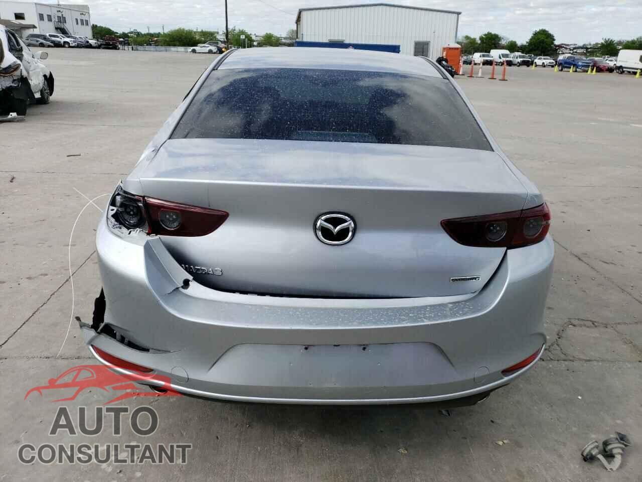 MAZDA 3 2021 - JM1BPAA72M1332897