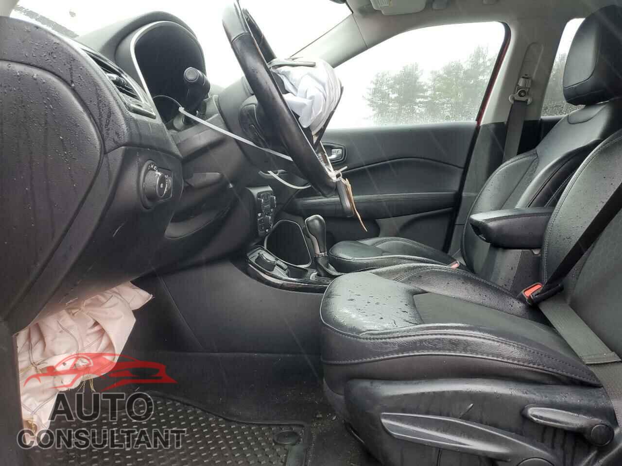 JEEP COMPASS 2019 - 3C4NJDBB4KT807622
