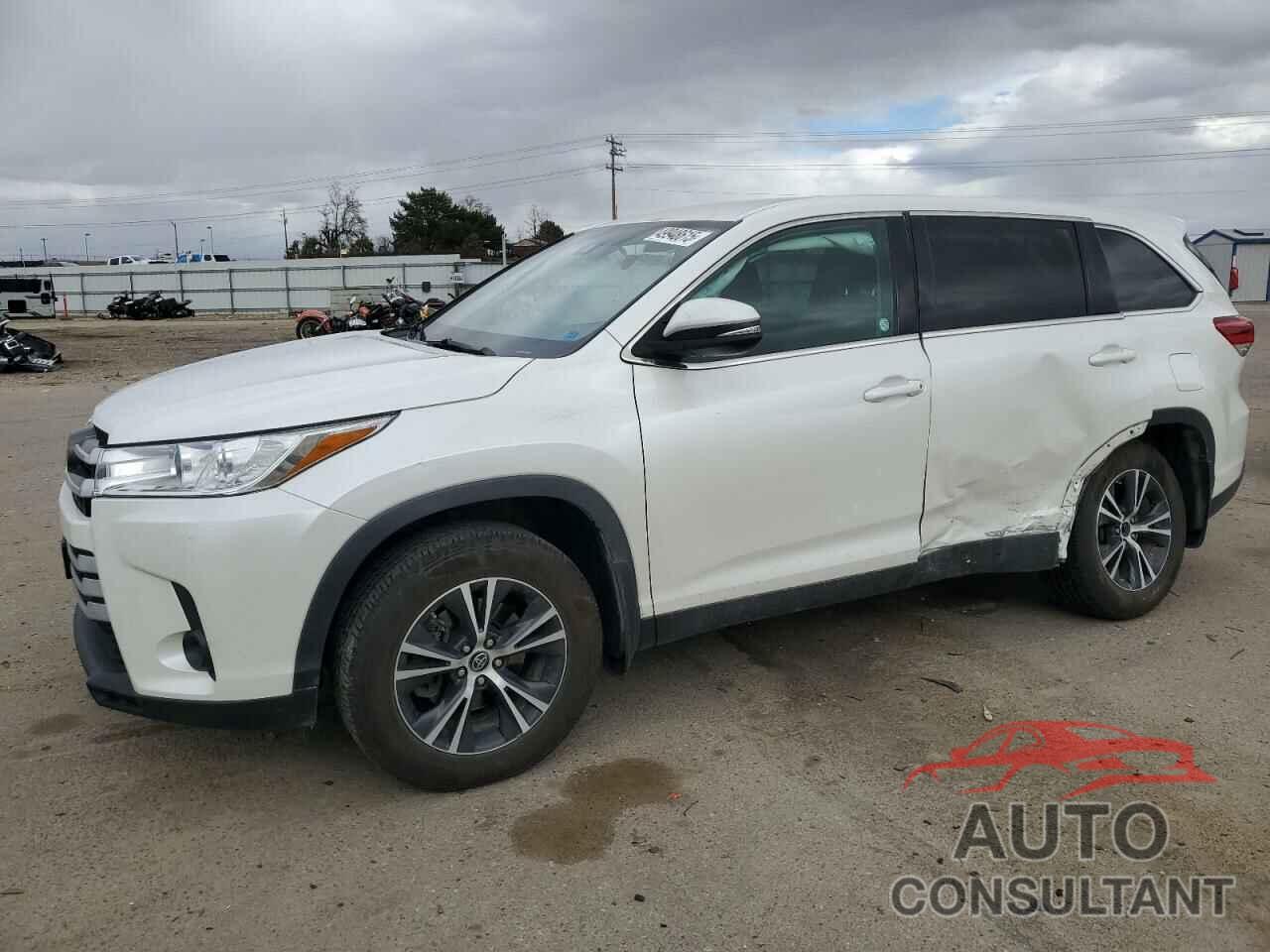 TOYOTA HIGHLANDER 2019 - 5TDBZRFH2KS981335