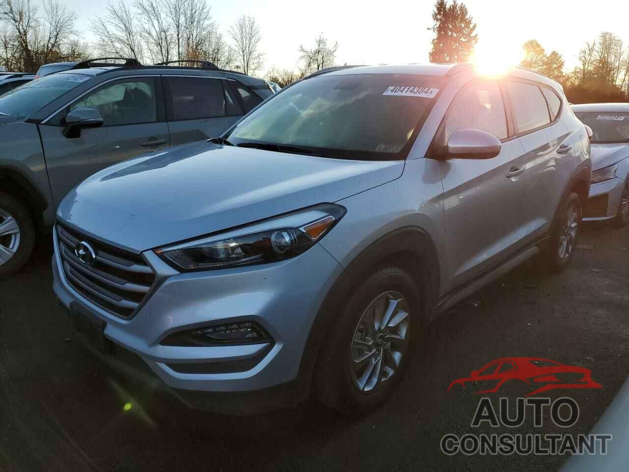 HYUNDAI TUCSON 2018 - KM8J3CA44JU765054