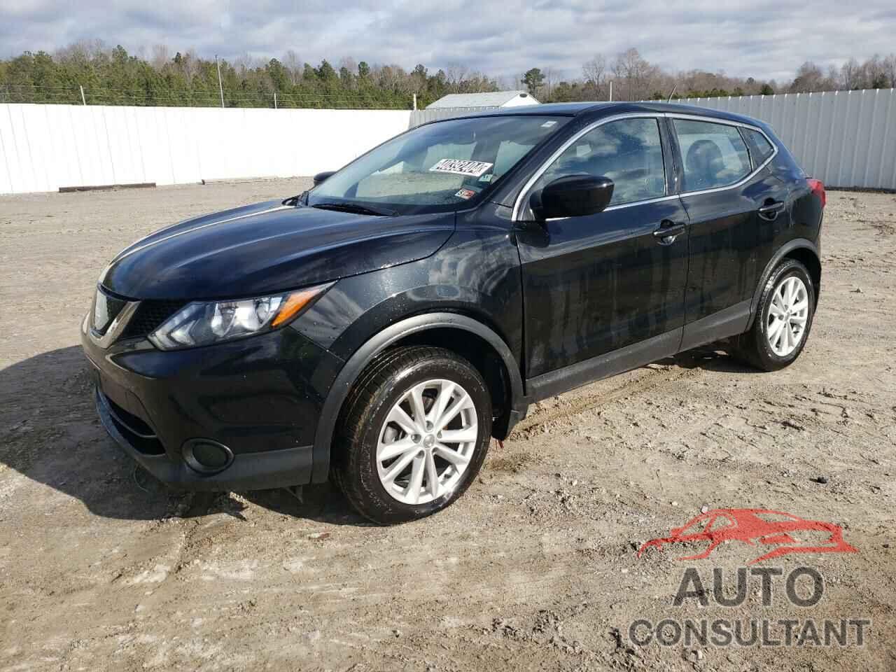 NISSAN ROGUE 2018 - JN1BJ1CR3JW267897