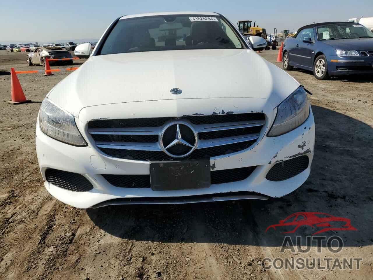 MERCEDES-BENZ C-CLASS 2018 - 55SWF4JB3JU267800