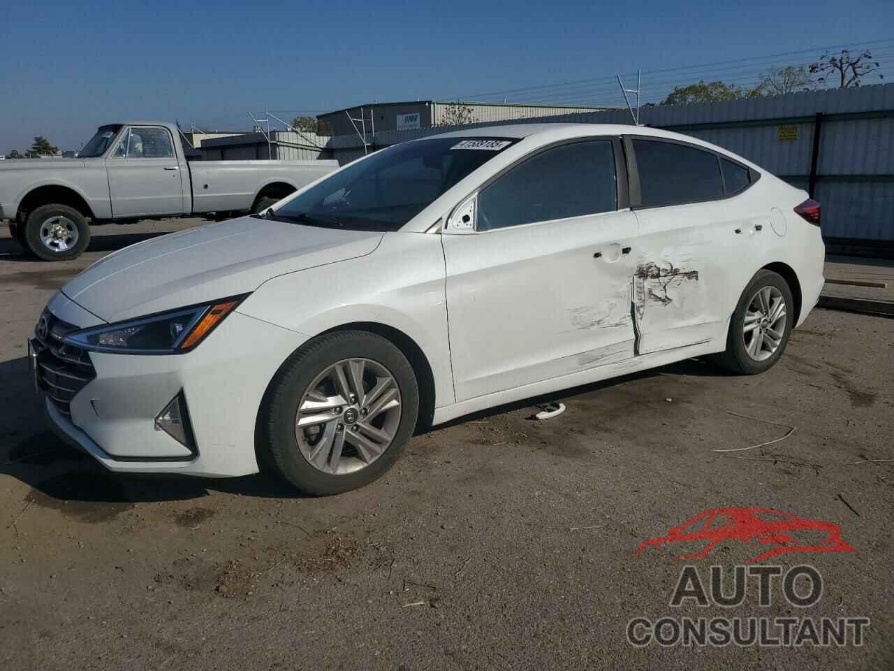 HYUNDAI ELANTRA 2020 - 5NPD84LF2LH610071
