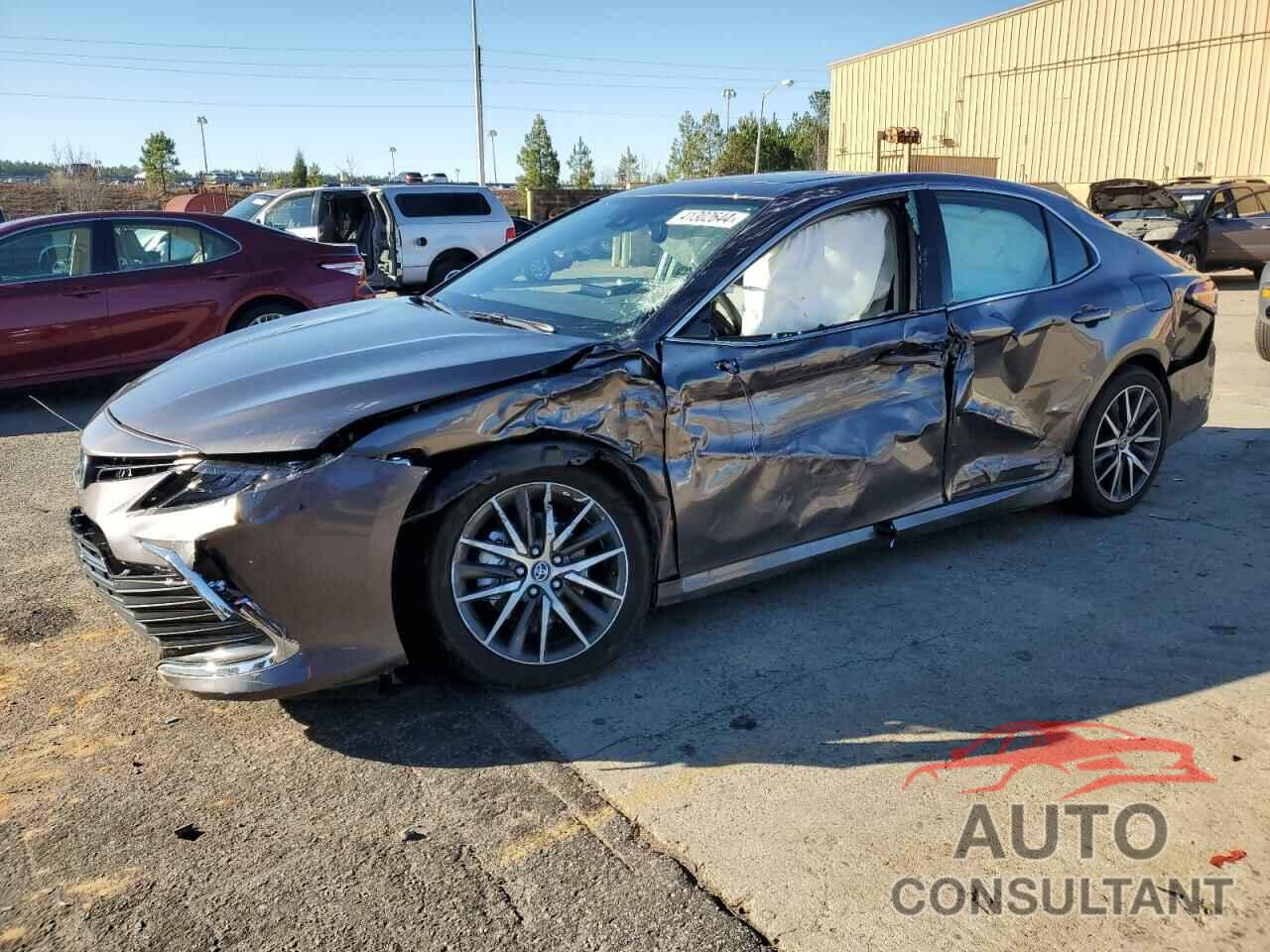 TOYOTA CAMRY 2024 - 4T1F31AKXRU061493