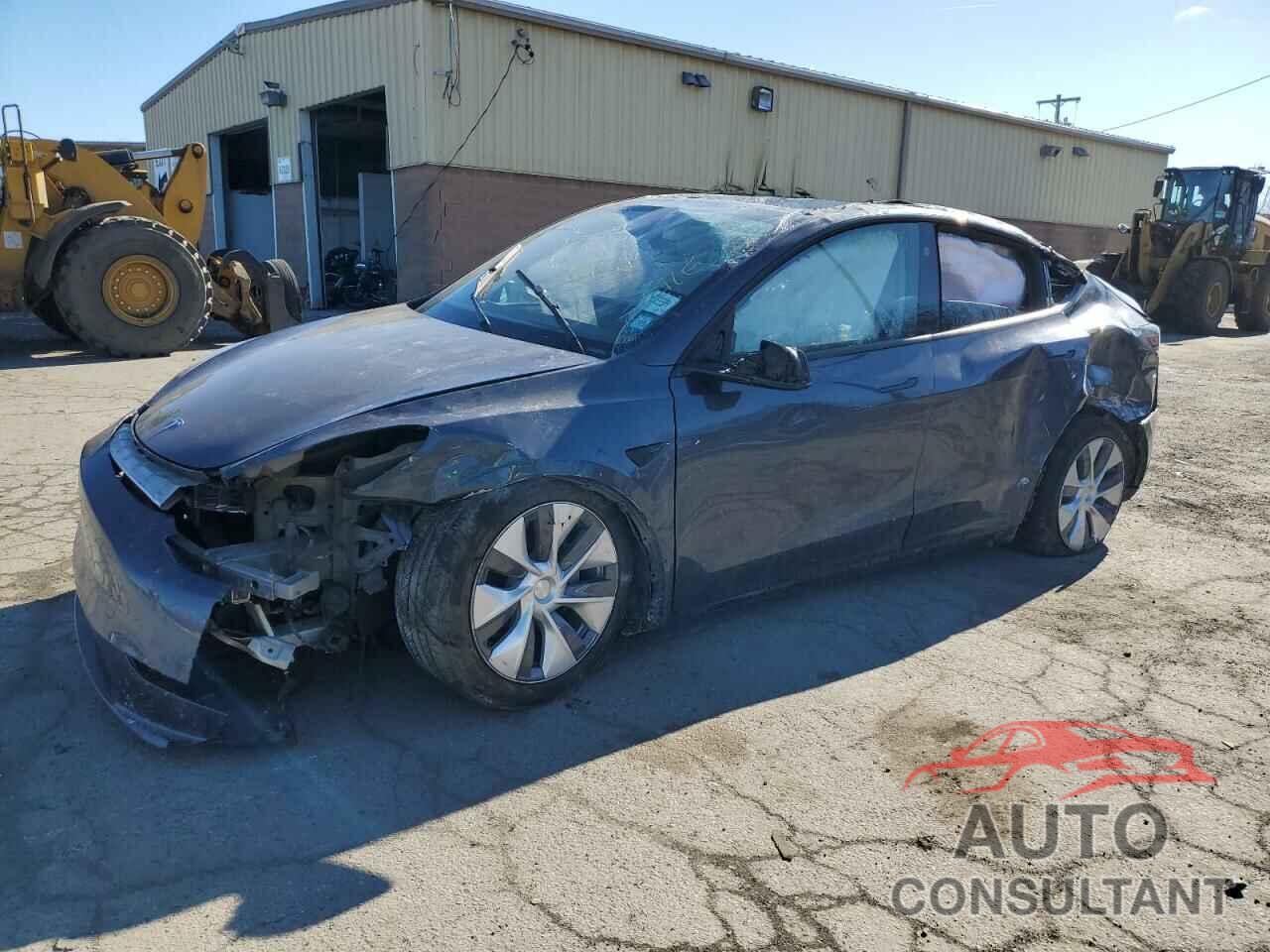 TESLA MODEL Y 2023 - 7SAYGDEE5PF925088