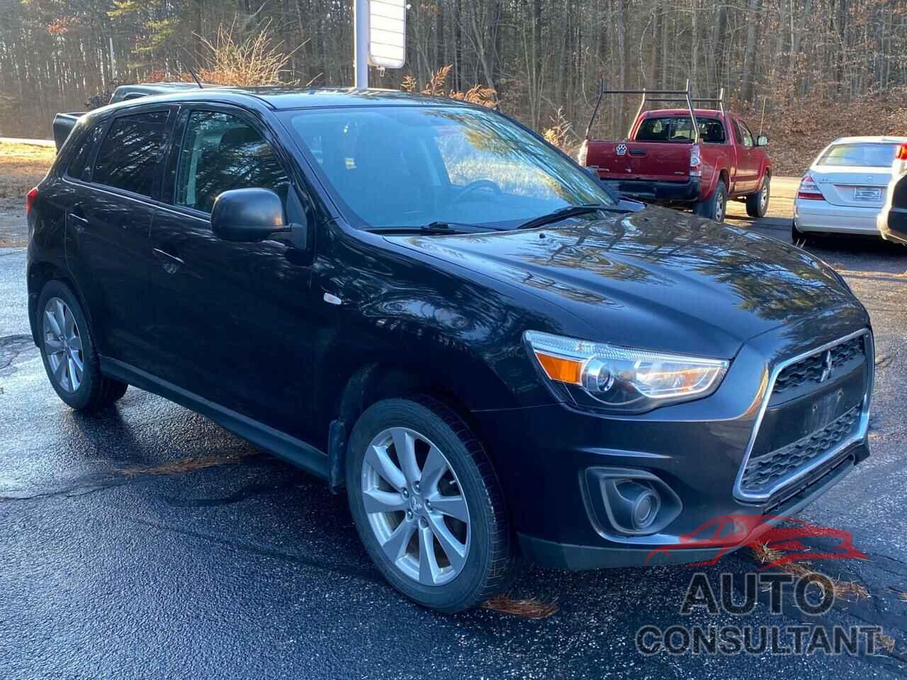 MITSUBISHI OUTLANDER 2015 - 4A4AR3AUXFE007961