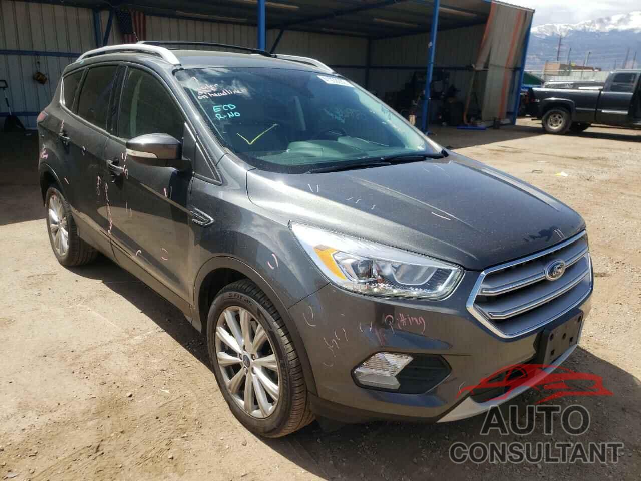 FORD ESCAPE 2017 - 1FMCU9J97HUA14366