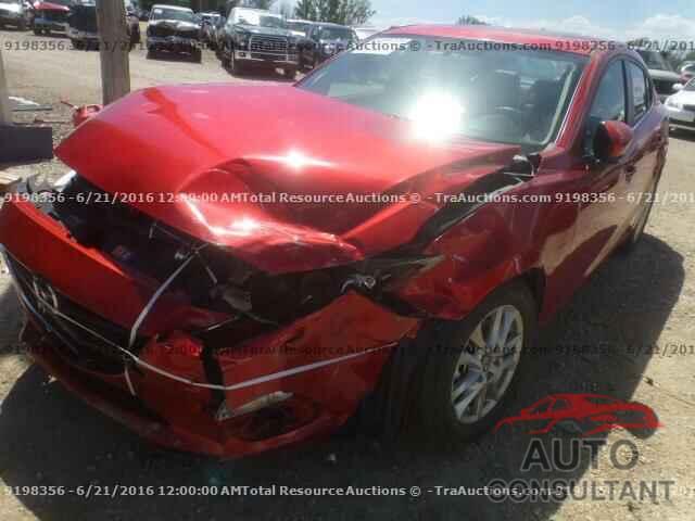 VOLKSWAGEN TIGUAN 2016 - WVGJV7AX4GW090279