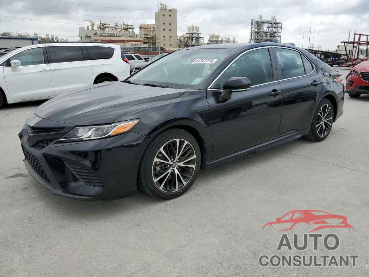 TOYOTA CAMRY 2018 - 4T1B11HKXJU063761