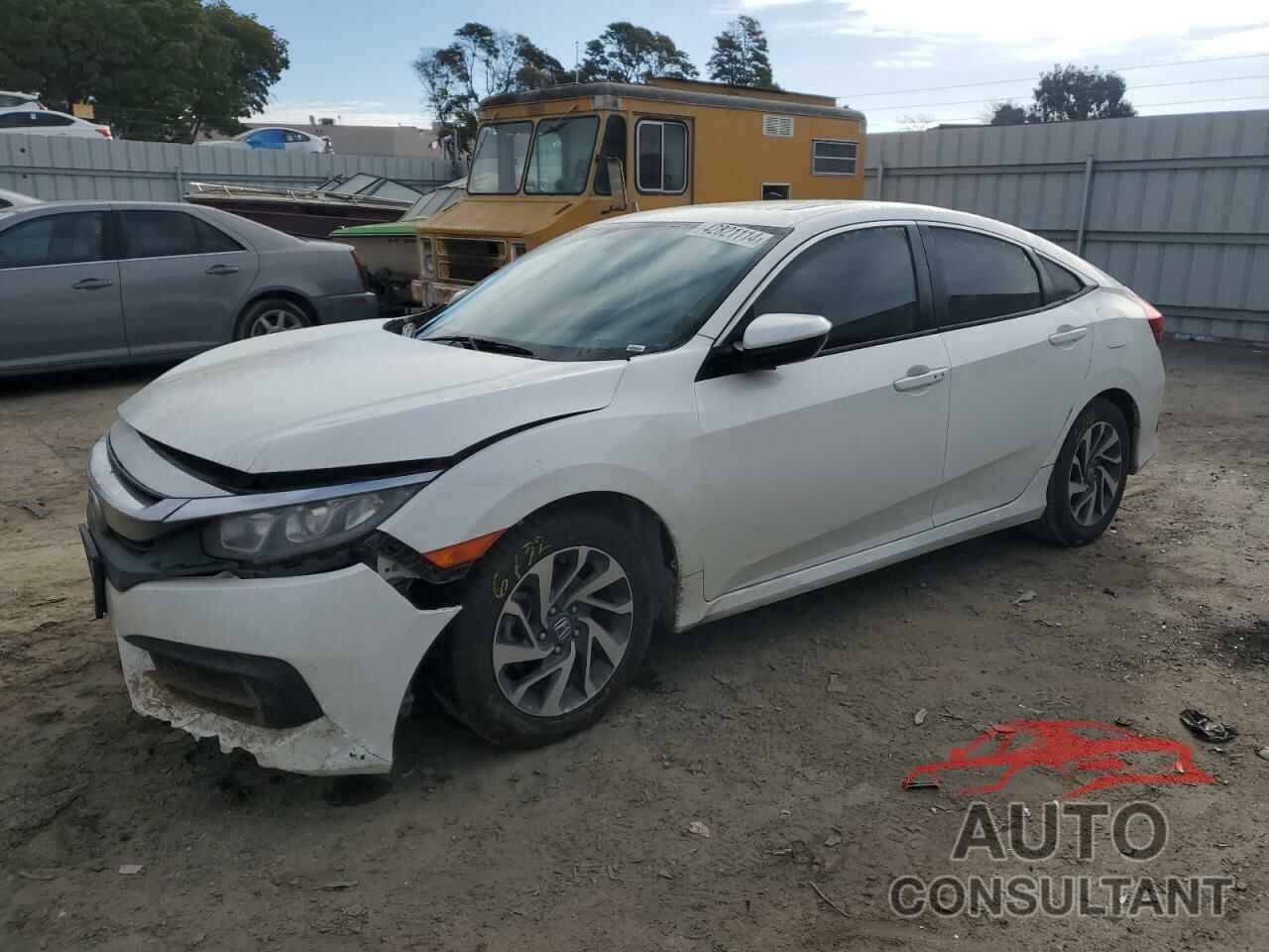 HONDA CIVIC 2017 - 19XFC2F77HE227528