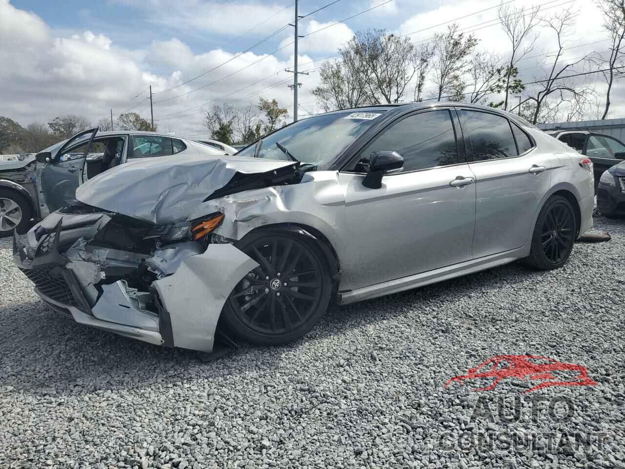 TOYOTA CAMRY 2022 - 4T1K61AK1NU015857