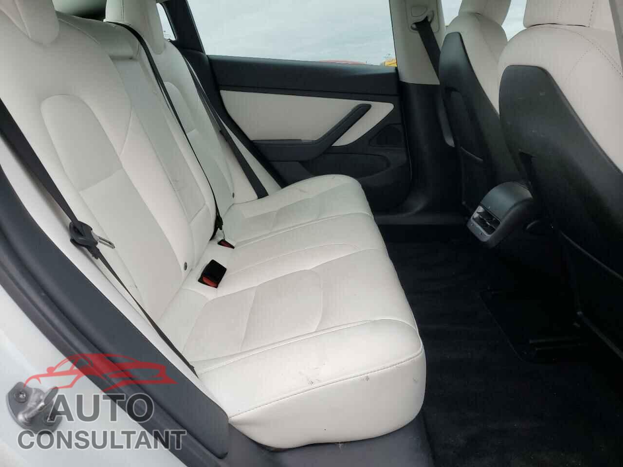 TESLA MODEL 3 2020 - 5YJ3E1EA8LF615889