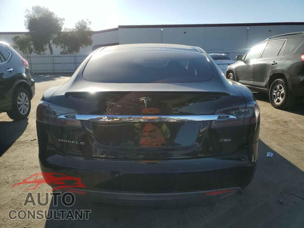 TESLA MODEL S 2013 - 5YJSA1DP2DFP21995