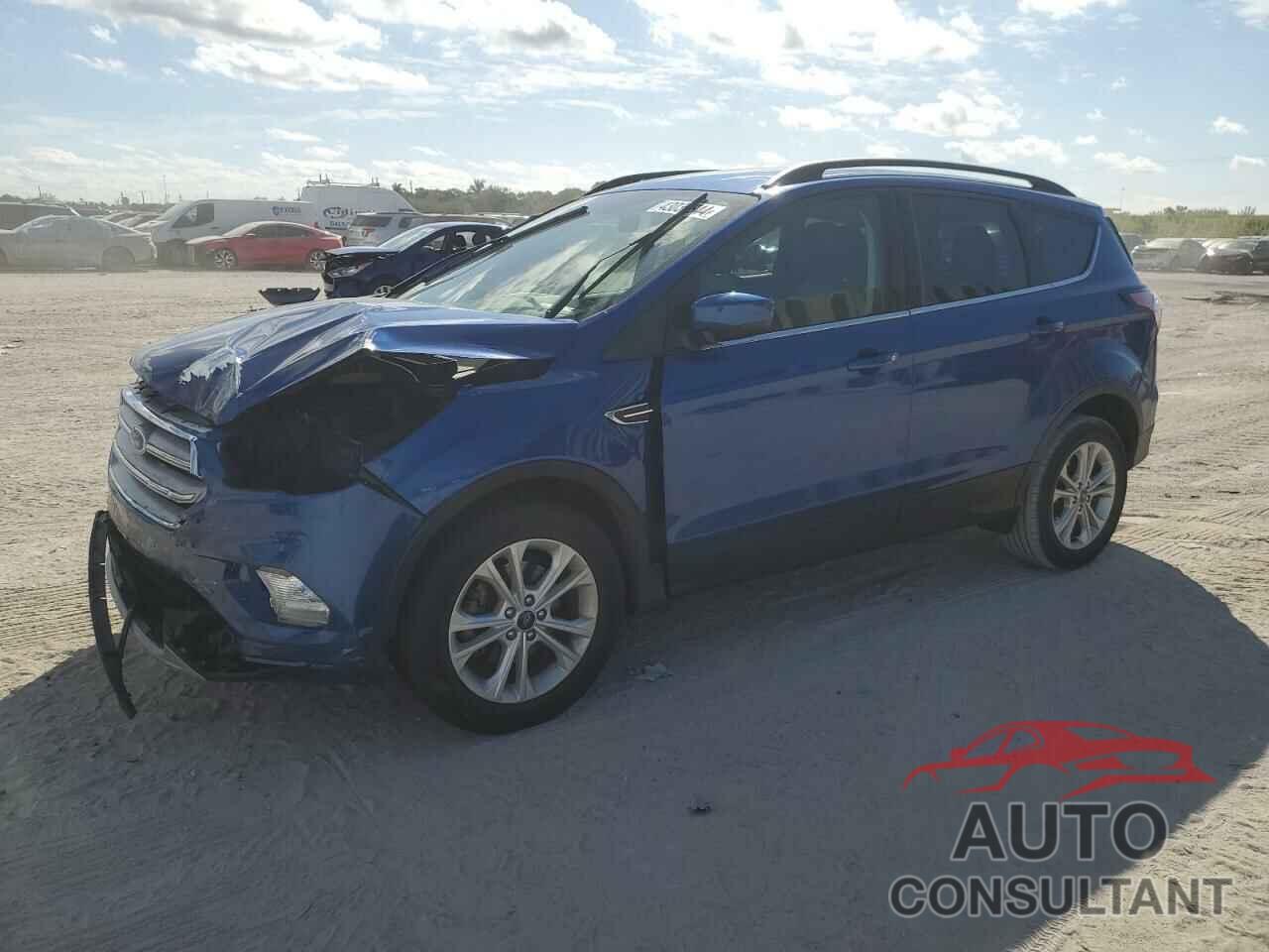 FORD ESCAPE 2018 - 1FMCU0GD5JUB79832