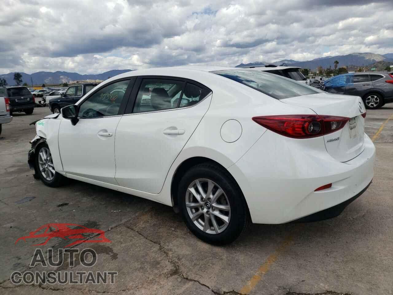 MAZDA 3 2017 - 3MZBN1U73HM123157