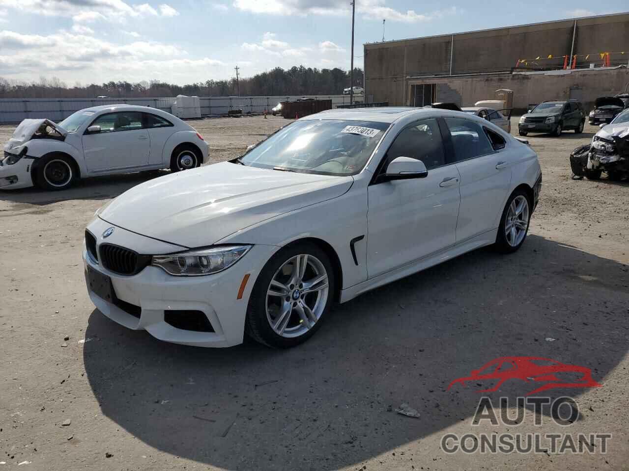 BMW 4 SERIES 2015 - WBA4A5C5XFGK15840