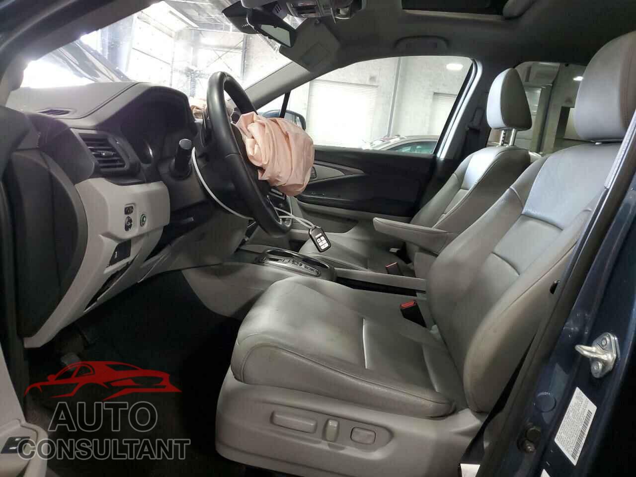 HONDA PILOT 2021 - 5FNYF6H58MB076822