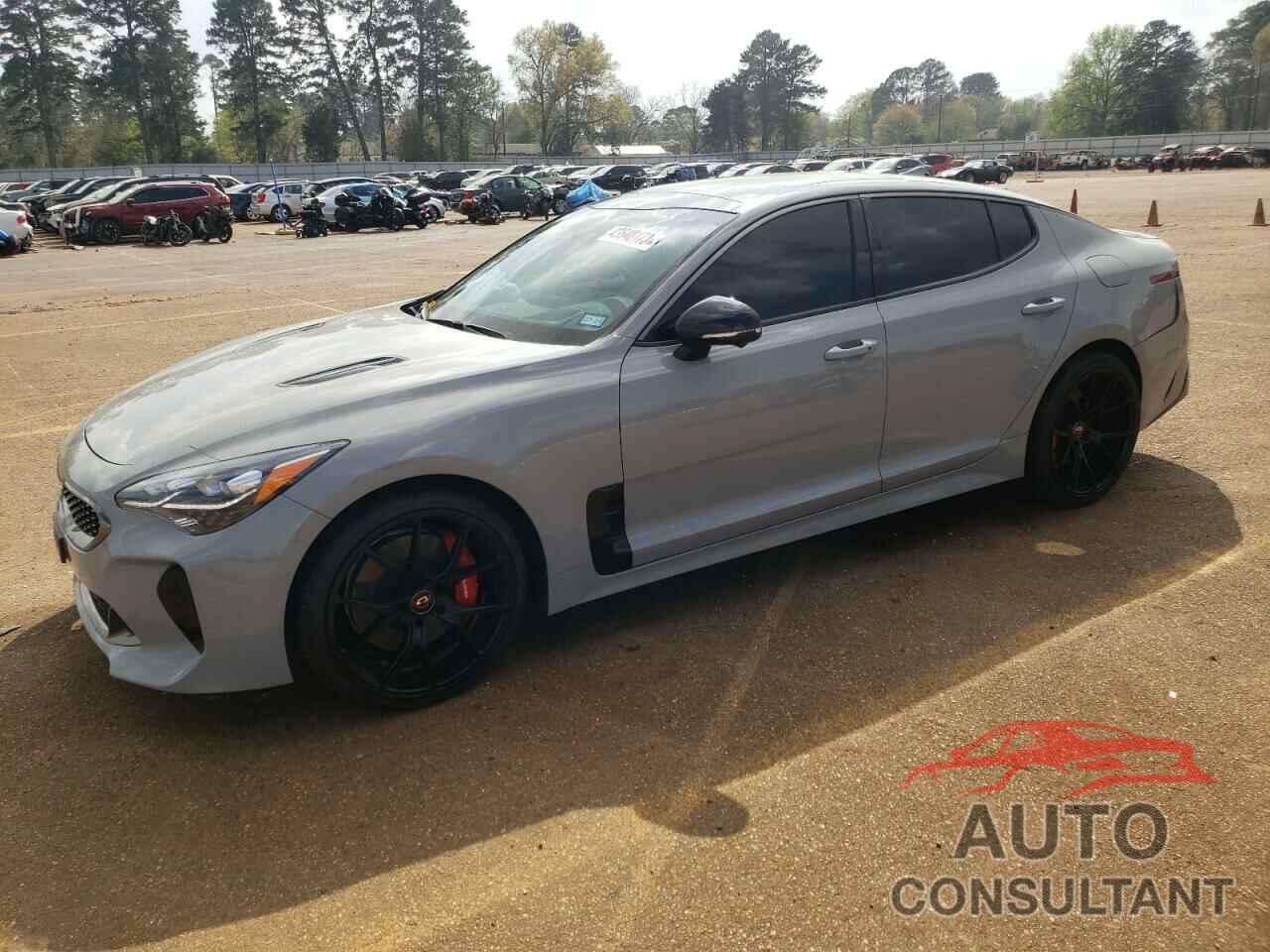 KIA STINGER 2023 - KNAE55LC8P6123785