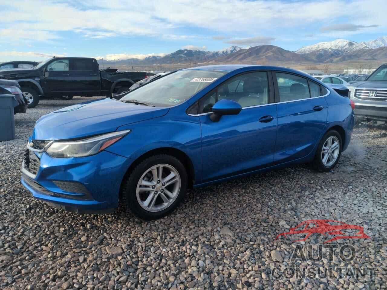 CHEVROLET CRUZE 2017 - 1G1BE5SM4H7203251