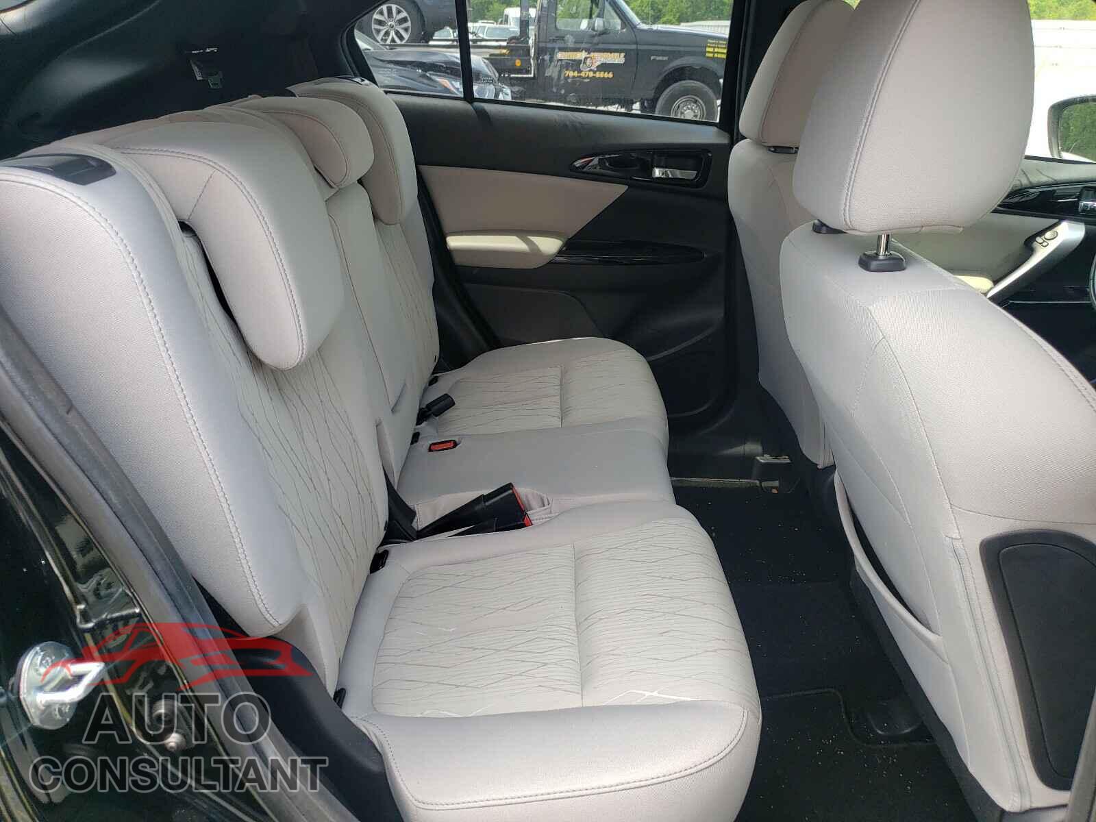 MITSUBISHI ECLIPSE 2019 - JA4AT5AA8KZ002152