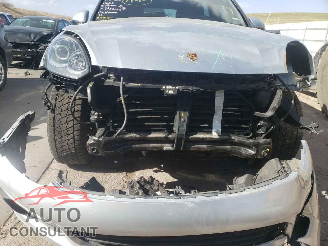PORSCHE CAYENNE 2017 - WP1AA2A21HKA80789