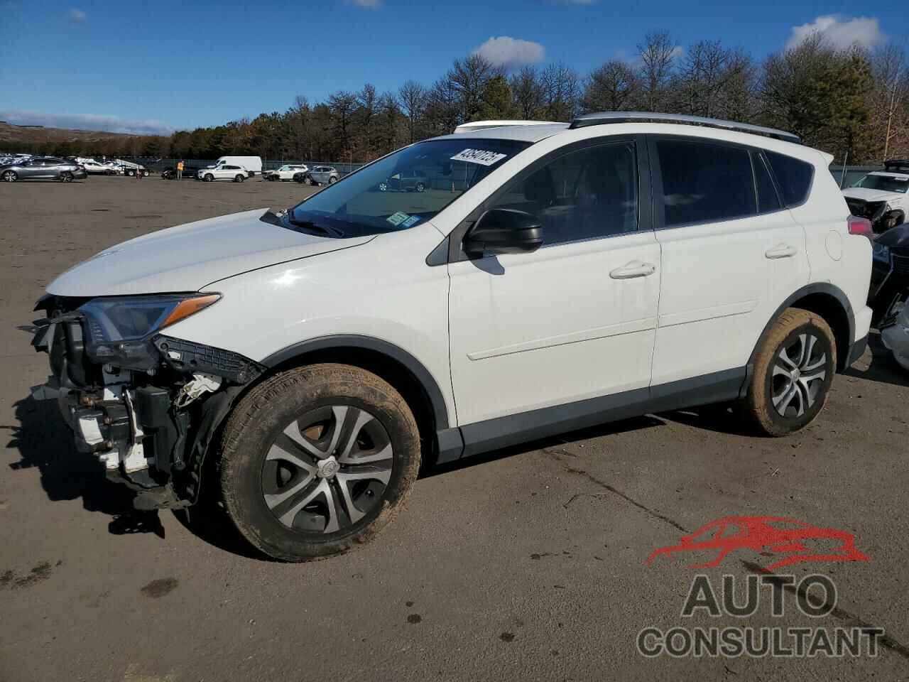 TOYOTA RAV4 2016 - JTMBFREV7GJ063035