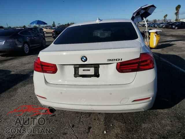 BMW 3 SERIES 2016 - WBA8E1G50GNU11730
