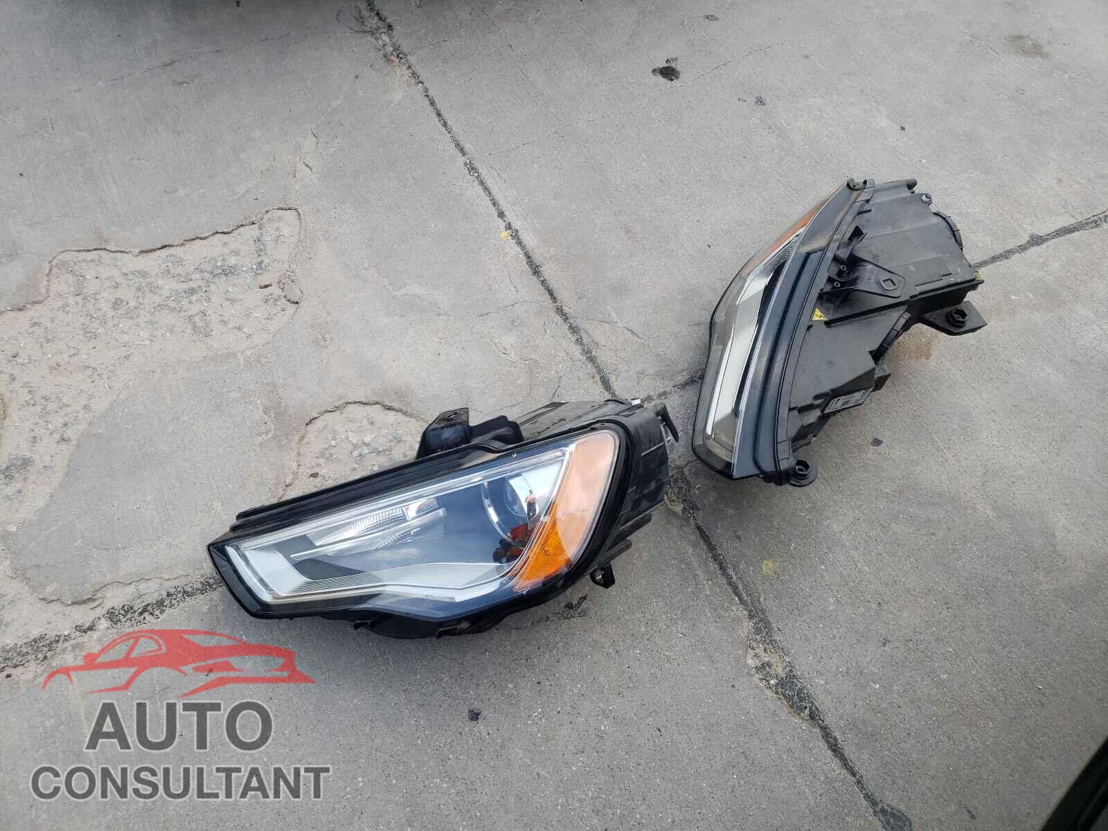 AUDI A3 2016 - WAUA7GFF5G1063696