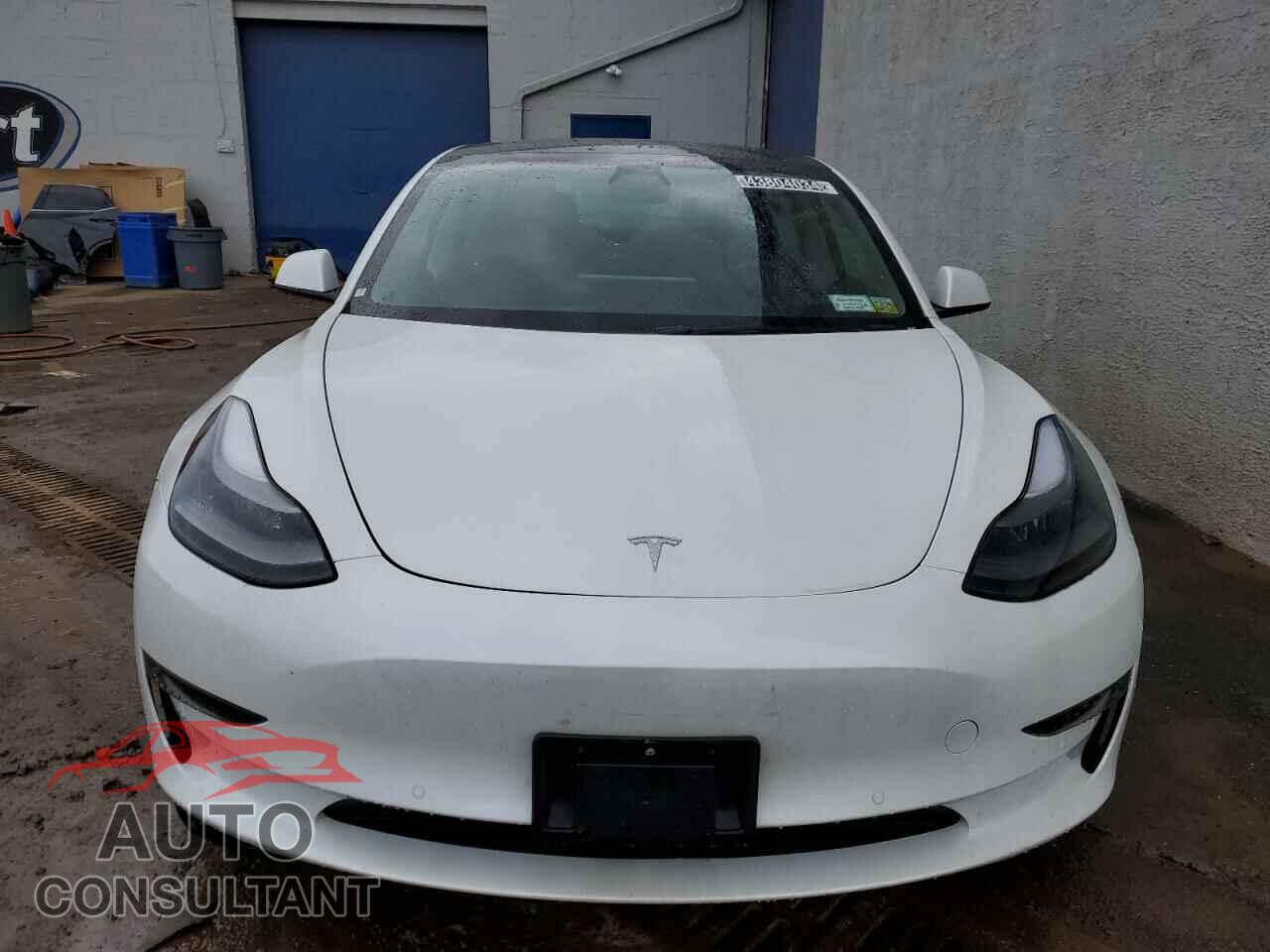 TESLA MODEL 3 2022 - 5YJ3E1EA4NF369801