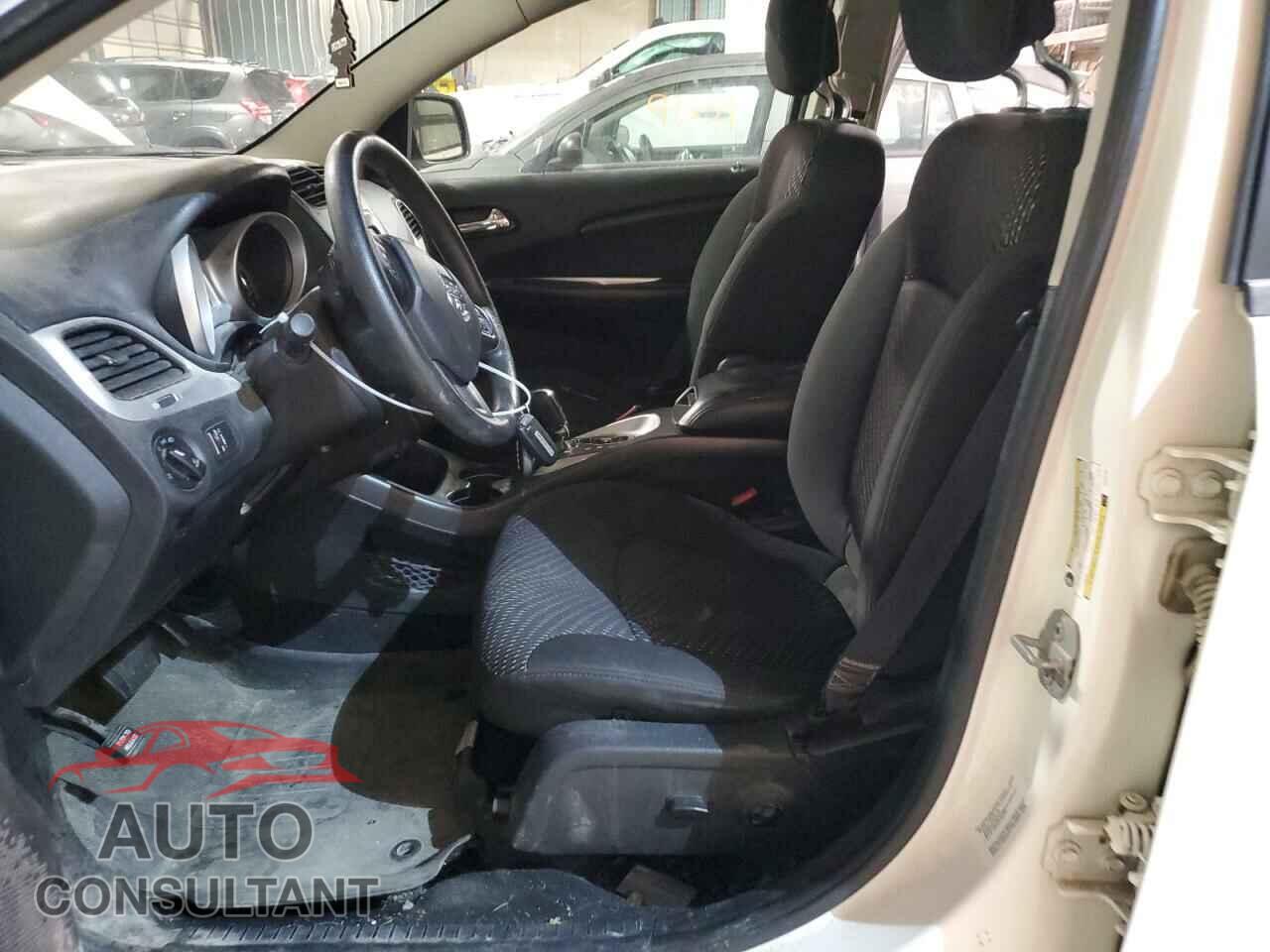 DODGE JOURNEY 2015 - 3C4PDDBG3FT526140